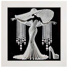 Lade das Bild in den Galerie-Viewer, Beauty-Partial Special Diamond Painting with Frame-17x17cm