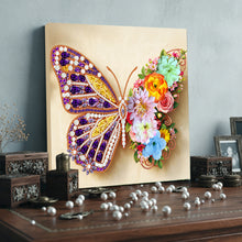 Lade das Bild in den Galerie-Viewer, Schmetterling-B - Diamant-Kerzenhalter - Diamant-Tischornament