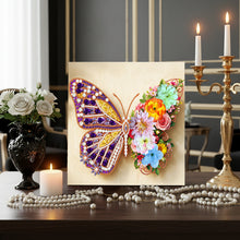 Lade das Bild in den Galerie-Viewer, Schmetterling-B - Diamant-Kerzenhalter - Diamant-Tischornament