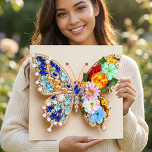 Lade das Bild in den Galerie-Viewer, Schmetterling-B - Diamant-Kerzenhalter - Diamant-Tischornament