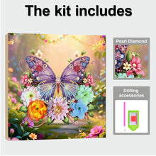 Lade das Bild in den Galerie-Viewer, Schmetterling-B - Diamant-Kerzenhalter - Diamant-Tischornament