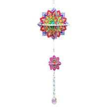 Lade das Bild in den Galerie-Viewer, Mandala - Sonnenfänger Fensterhänger Diamant-Windspiel