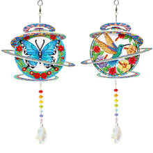 Lade das Bild in den Galerie-Viewer, 2 Stk./Set Kolibris und Schmetterlinge - Sonnenfänger Fensterhänger Diamant-Windspiel