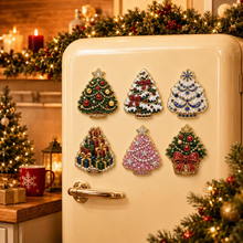 Lade das Bild in den Galerie-Viewer, 6-PCS DIY Perlen und Diamantmalerei-Kühlschrankmagnete für die Weihnachtsdekoration