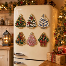 Lade das Bild in den Galerie-Viewer, 6-PCS DIY Perlen und Diamantmalerei-Kühlschrankmagnete für die Weihnachtsdekoration