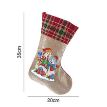 Lade das Bild in den Galerie-Viewer, Diamond Painting Weihnachts socke