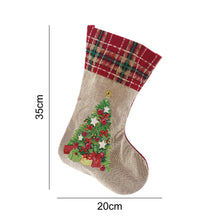 Lade das Bild in den Galerie-Viewer, Diamond Painting Weihnachts socke