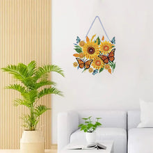 Lade das Bild in den Galerie-Viewer, Sonnenblumen-Diamant-Anhänger