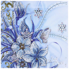 Lade das Bild in den Galerie-Viewer, Diamant - Kristall Strass - Schmetterling Blume
