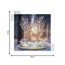 Lade das Bild in den Galerie-Viewer, Weihnachtselch - Speziell geformtes Diamantgemälde 30*30