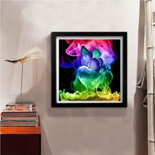 Lade das Bild in den Galerie-Viewer, Bunte Schmetterling - teilweise quadratischen Diamanten - 30x30cm