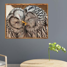 Lade das Bild in den Galerie-Viewer, Kuss Vogel - voller quadratischer Diamant - 25x30cm