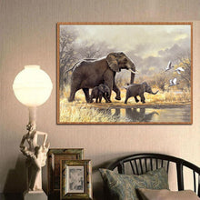 Lade das Bild in den Galerie-Viewer, Elefanten - volle Diamant-Malerei - 40x30cm
