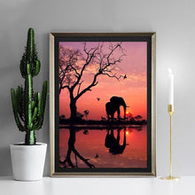 Lade das Bild in den Galerie-Viewer, Elefant Sonnenuntergang - voller runder Diamant - 40x30cm