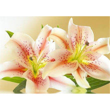 Lade das Bild in den Galerie-Viewer, Blume - voller runder Diamant - 40x30cm