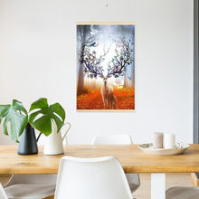 Lade das Bild in den Galerie-Viewer, Hängende Hirsche - voller runder Diamant - 40x60cm