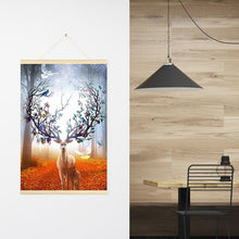 Lade das Bild in den Galerie-Viewer, Hängende Hirsche - voller runder Diamant - 40x60cm