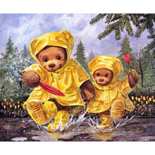 Lade das Bild in den Galerie-Viewer, Bär - voller runder Diamant - 35x30cm