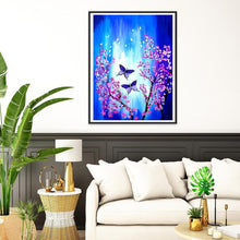 Lade das Bild in den Galerie-Viewer, Schmetterling - voller runder Diamant - 30x40cm