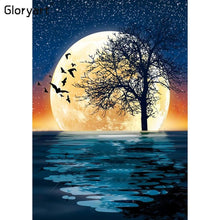 Lade das Bild in den Galerie-Viewer, Gloryart Mond - voller runder Diamant - 30x40cm