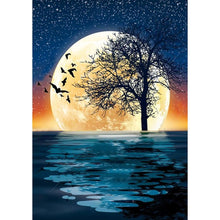 Lade das Bild in den Galerie-Viewer, Gloryart Mond - voller runder Diamant - 30x40cm
