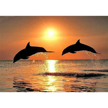 Lade das Bild in den Galerie-Viewer, Delphin - voller runder Diamant - 30x40cm