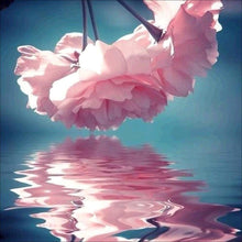 Lade das Bild in den Galerie-Viewer, Blume - voller runder Diamant - 30x30cm