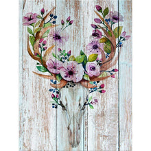 Lade das Bild in den Galerie-Viewer, Geweih - voller runder Diamant - 30x40cm