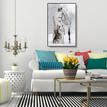 Lade das Bild in den Galerie-Viewer, Pferd Wolf - volle Diamant-Malerei - 30x40cm