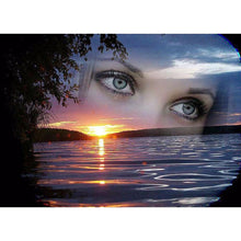 Lade das Bild in den Galerie-Viewer, Augen Meer - volle Diamant-Malerei - 40x30cm