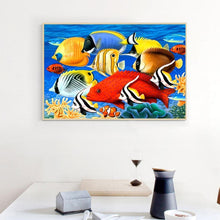 Lade das Bild in den Galerie-Viewer, Bunte Fische - voller runder Diamant - 40x30cm