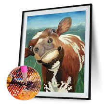 Lade das Bild in den Galerie-Viewer, Lustige Kuh - volle Diamant-Malerei - 30x40cm