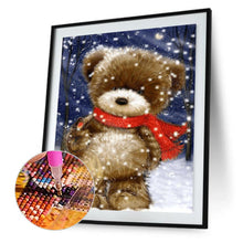 Lade das Bild in den Galerie-Viewer, Niedlicher Bär - volle Diamant-Malerei - 30x40cm