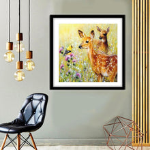 Lade das Bild in den Galerie-Viewer, Grashirsch - voller runder Diamant - 30x30cm