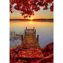 Lade das Bild in den Galerie-Viewer, Gefallene Blätter Planke Straße - volle Runde Diamant-Malerei - 30x40cm