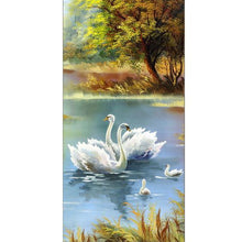 Lade das Bild in den Galerie-Viewer, Schwan Familie - volle Runde Diamant-Malerei - 85x45cm