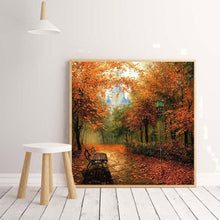 Lade das Bild in den Galerie-Viewer, Herbst Ahorn Landschaft - voller Runder Diamant - 30x30cm