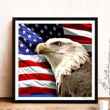 Lade das Bild in den Galerie-Viewer, Adler - voller runder Diamant - 40x40cm