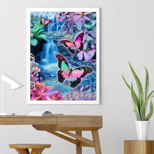 Lade das Bild in den Galerie-Viewer, Schmetterling - voller quadratischer Diamant - 40x50cm