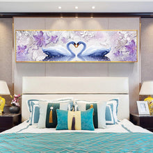 Lade das Bild in den Galerie-Viewer, Schwan Liebe - voller runder Diamant - 80x30cm