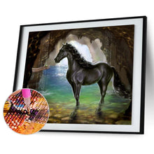 Lade das Bild in den Galerie-Viewer, Pferd - voller runder Diamant - 40x30cm