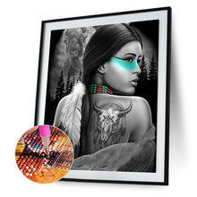 Lade das Bild in den Galerie-Viewer, Schönheit - voller runder Diamant - 30x40cm