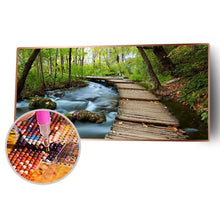 Lade das Bild in den Galerie-Viewer, Berglandschaft - voller runder Diamant - 80x40cm
