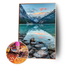 Lade das Bild in den Galerie-Viewer, Klarer Fluss - voller runder Diamant - 30x40cm