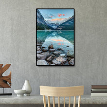 Lade das Bild in den Galerie-Viewer, Klarer Fluss - voller runder Diamant - 30x40cm