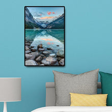 Lade das Bild in den Galerie-Viewer, Klarer Fluss - voller runder Diamant - 30x40cm