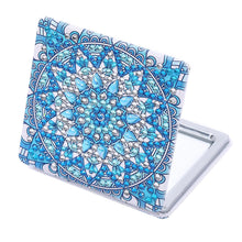 Lade das Bild in den Galerie-Viewer, Mandala-Muster-Diamant-Kosmetikspiegel
