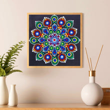 Lade das Bild in den Galerie-Viewer, Mandala-Spezielle geformte Kristalle Diamant Malerei-30 * 30 CM