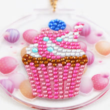 Lade das Bild in den Galerie-Viewer, 2 Stück/Satz Kuchen beidseitig Schlüsselanhänger