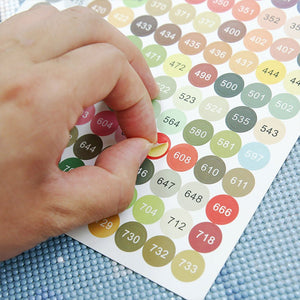 DMC 447 Farben Nummernetikettenaufkleber für die Flasche der Diamantmalerei-Aufbewahrungsbox